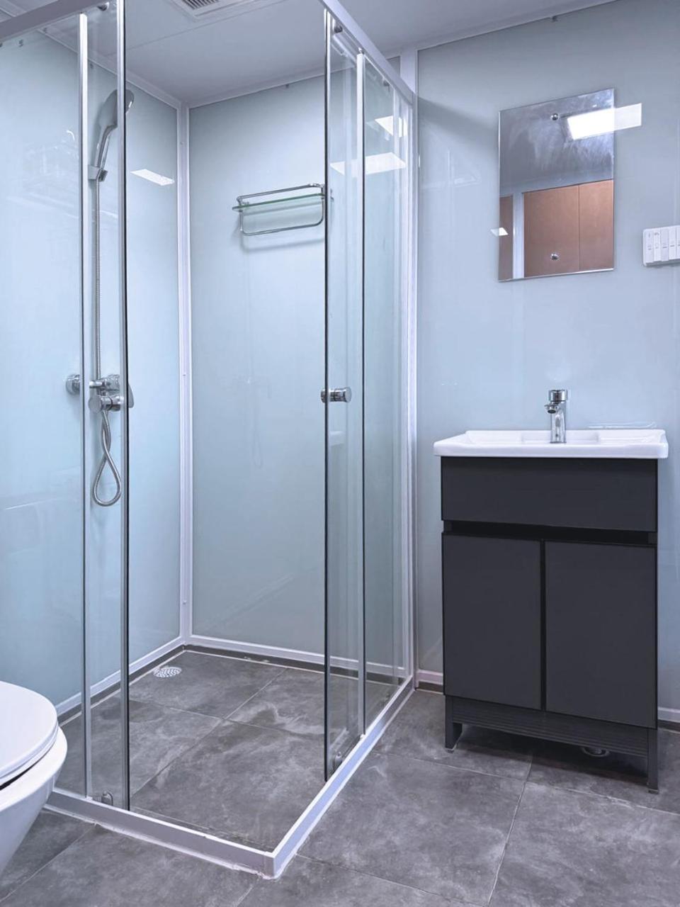 Conjioo Hotel Sumbawa Managed By Mhm Maluk Екстериор снимка